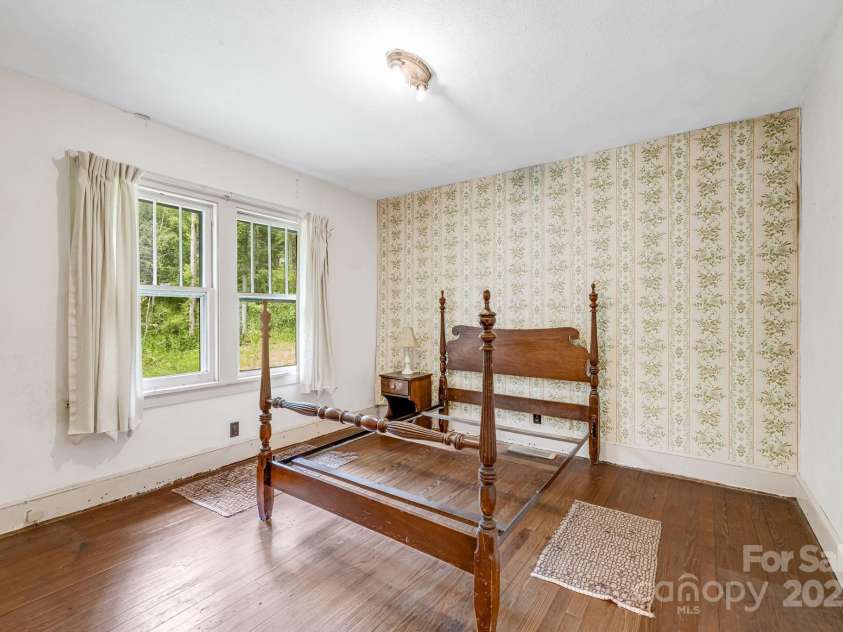 101 Eller Ford Road, Weaverville, NC 28787.  MLS# CAR4287431, YatesRealty ID 31543. 