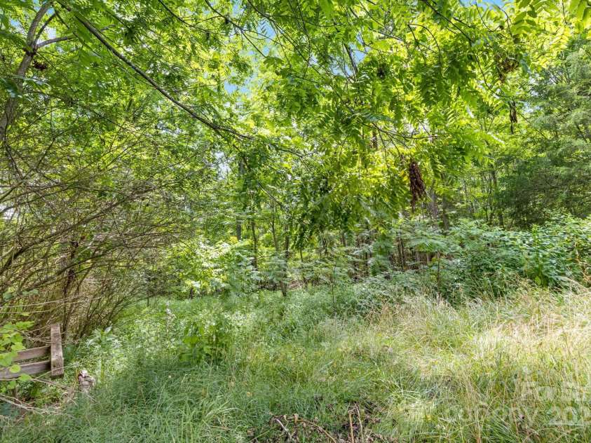 101 Eller Ford Road, Weaverville, NC 28787.  MLS# CAR4287431, YatesRealty ID 31543. 