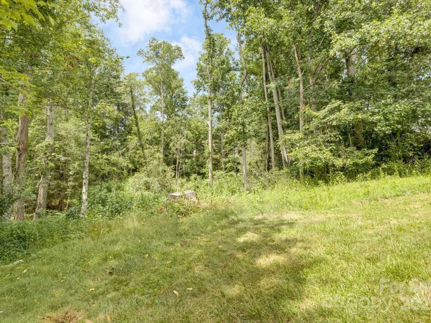 101 Eller Ford Road, Weaverville, NC 28787.  MLS# CAR4287431, YatesRealty ID 31543. 