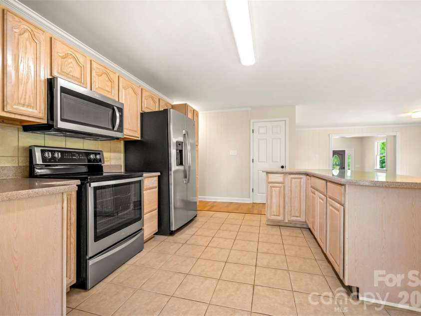 5732 Nc 9 Highway, Tryon, NC 28782.  MLS# CAR4395591, YatesRealty ID 31544. 