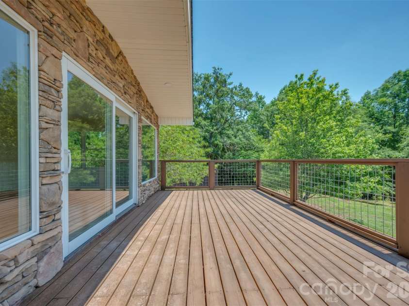 5732 Nc 9 Highway, Tryon, NC 28782.  MLS# CAR4395591, YatesRealty ID 31544. 