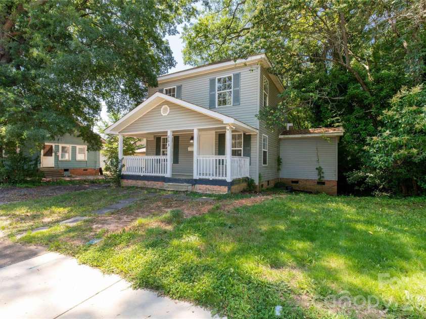 668 Izard Street, Rock Hill, SC 29730.  MLS# CAR4395294, YatesRealty ID 31547. 