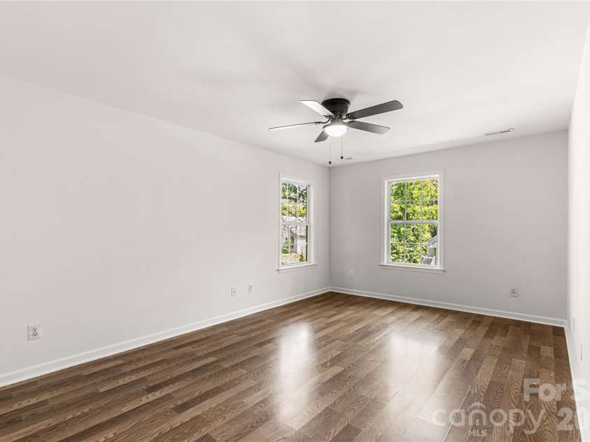 668 Izard Street, Rock Hill, SC 29730.  MLS# CAR4395294, YatesRealty ID 31547. 