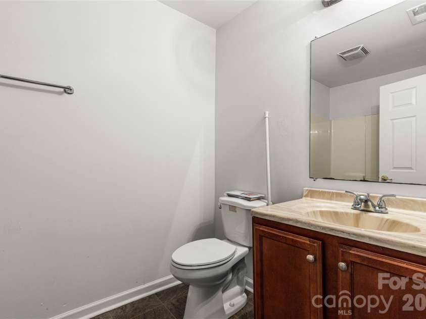 668 Izard Street, Rock Hill, SC 29730.  MLS# CAR4395294, YatesRealty ID 31547. 