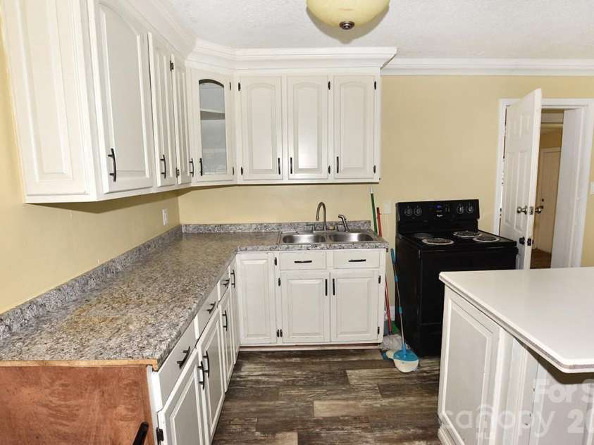 3560 Dogwood Court, Salisbury, NC 28144.  MLS# CAR4395533, YatesRealty ID 31548. 