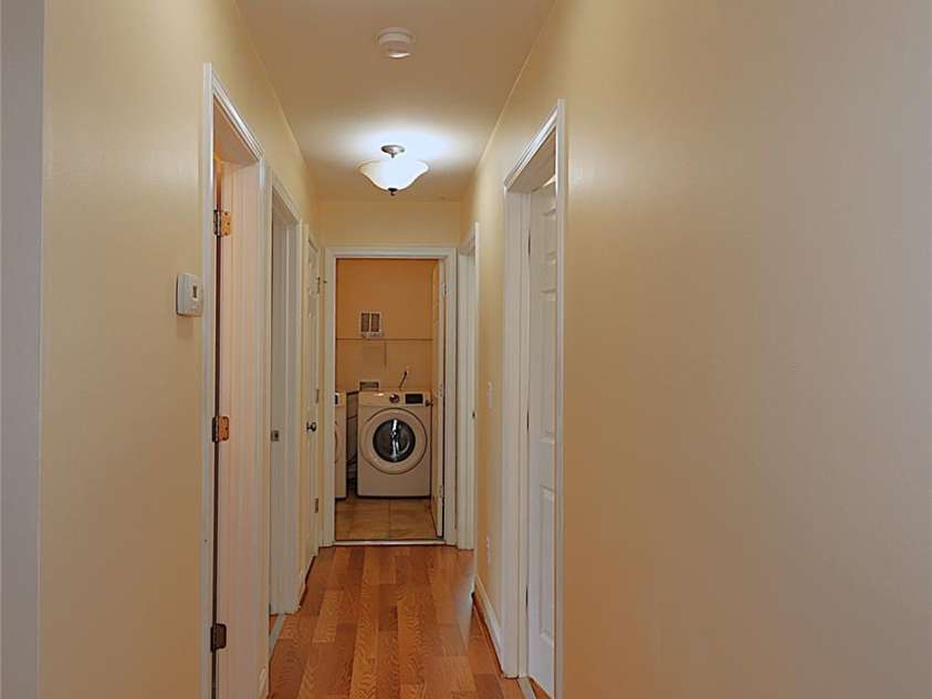 9718 E W T HARRIS Boulevard, Charlotte, NC 28227.  MLS# CAR4280306, YatesRealty ID 31549. 