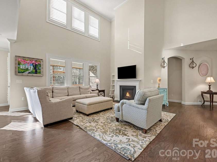 127 Smithfield Drive, Charlotte, NC 28270.  MLS# CAR4353148, YatesRealty ID 3155. 