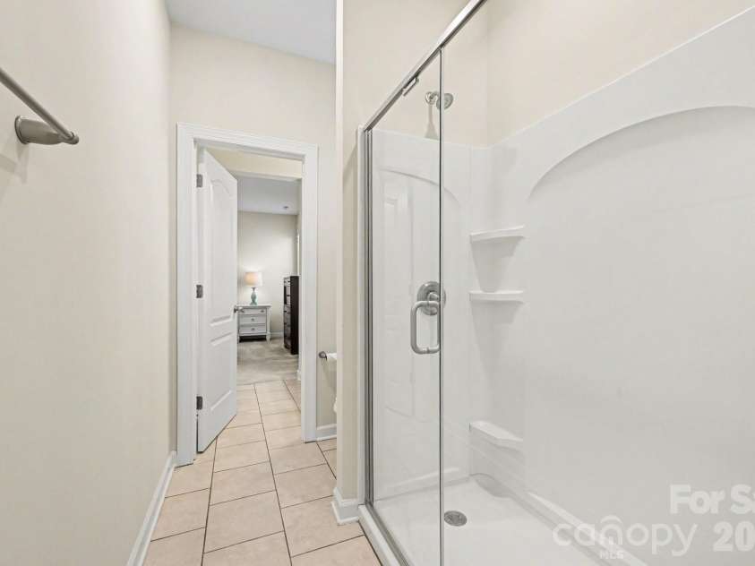 127 Smithfield Drive, Charlotte, NC 28270.  MLS# CAR4353148, YatesRealty ID 3155. 