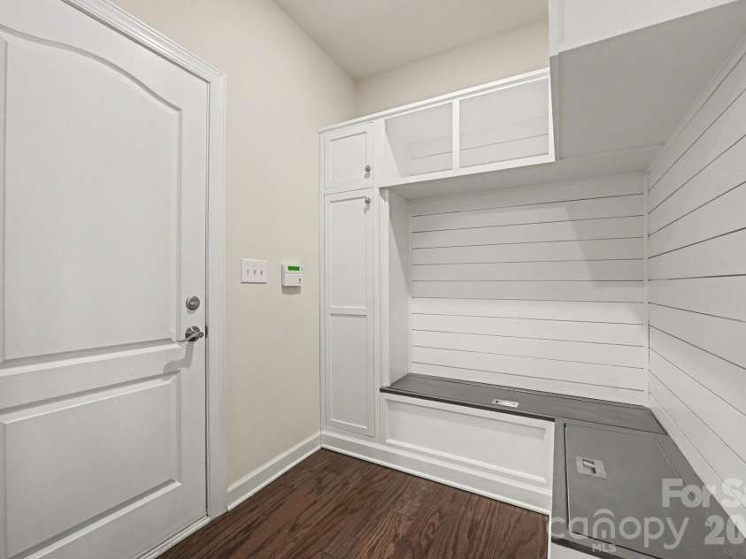 127 Smithfield Drive, Charlotte, NC 28270.  MLS# CAR4353148, YatesRealty ID 3155. 