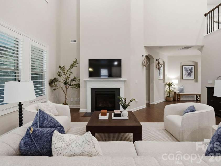 127 Smithfield Drive, Charlotte, NC 28270.  MLS# CAR4414064, YatesRealty ID 3155. 