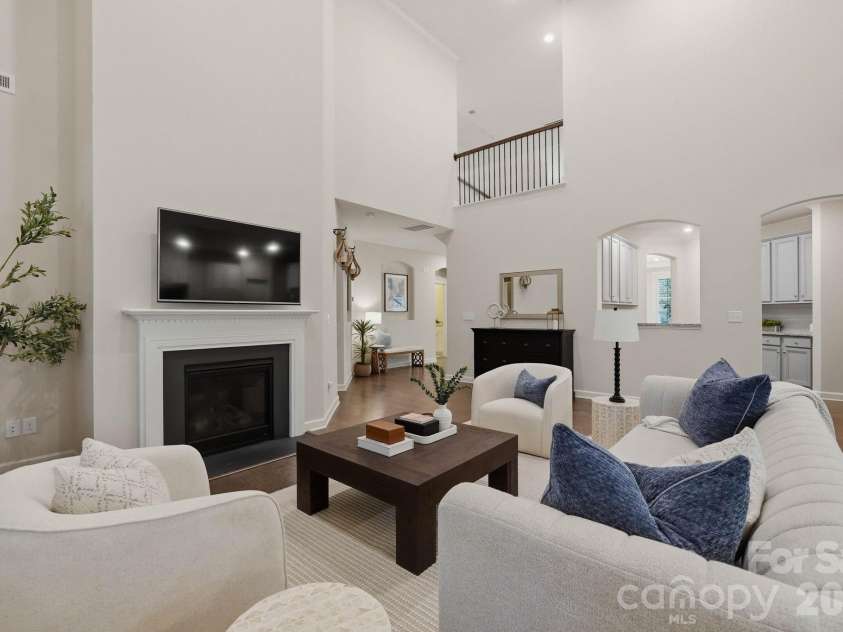 127 Smithfield Drive, Charlotte, NC 28270.  MLS# CAR4414064, YatesRealty ID 3155. 