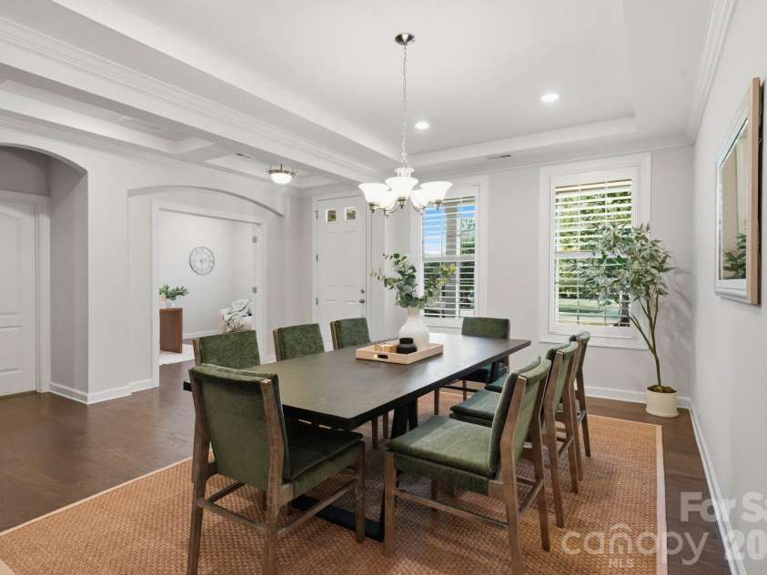 127 Smithfield Drive, Charlotte, NC 28270.  MLS# CAR4414064, YatesRealty ID 3155. 