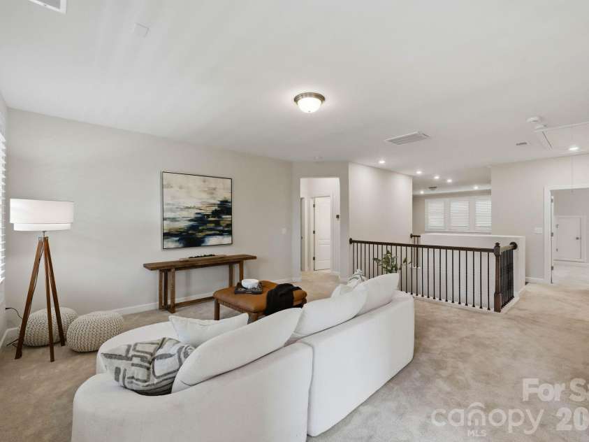 127 Smithfield Drive, Charlotte, NC 28270.  MLS# CAR4414064, YatesRealty ID 3155. 