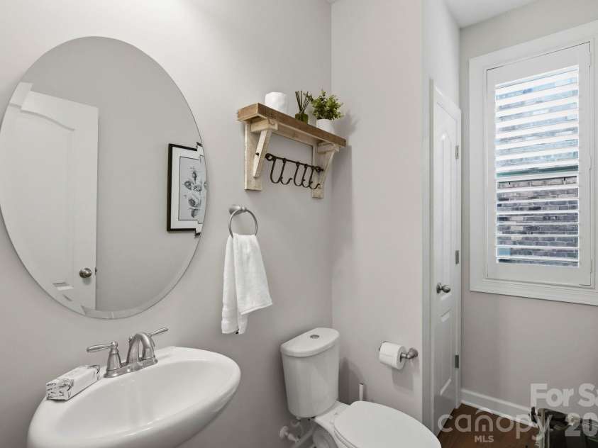 127 Smithfield Drive, Charlotte, NC 28270.  MLS# CAR4414064, YatesRealty ID 3155. 