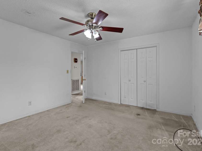 26565 Red Barn Trail, Locust, NC 28097.  MLS# CAR4285361, YatesRealty ID 31550. 