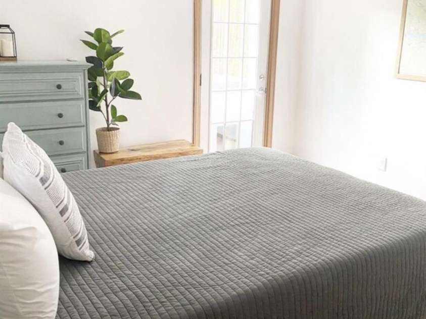 637 Raven Boulevard, Lake Lure, NC 28746.  MLS# CAR4280848, YatesRealty ID 31551. 