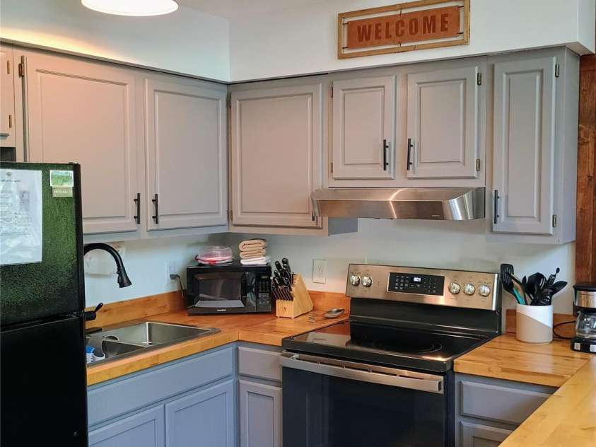 637 Raven Boulevard, Lake Lure, NC 28746.  MLS# CAR4280848, YatesRealty ID 31551. 