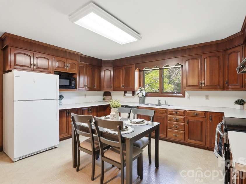 14050 Cabarrus Station Road, Midland, NC 28107.  MLS# CAR4371768, YatesRealty ID 31553. 