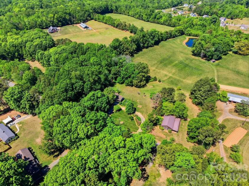 14050 Cabarrus Station Road, Midland, NC 28107.  MLS# CAR4371768, YatesRealty ID 31553. 