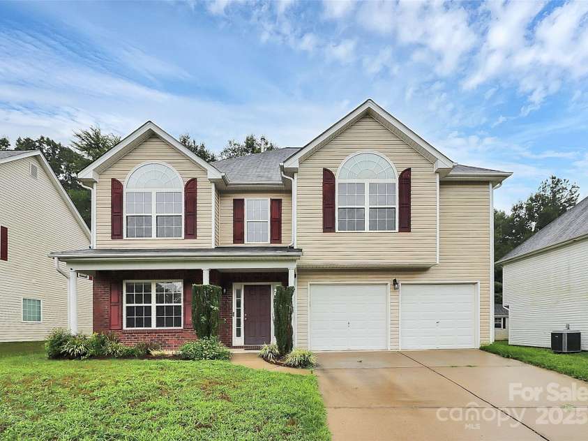 2035 Covered Bridge Court, Rock Hill, SC 29732.  MLS# CAR4278461, YatesRealty ID 31553. 