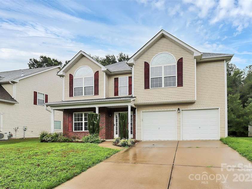 2035 Covered Bridge Court, Rock Hill, SC 29732.  MLS# CAR4278461, YatesRealty ID 31553. 