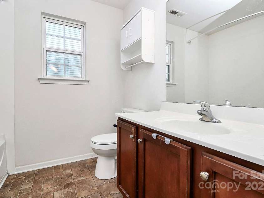 2035 Covered Bridge Court, Rock Hill, SC 29732.  MLS# CAR4278461, YatesRealty ID 31553. 