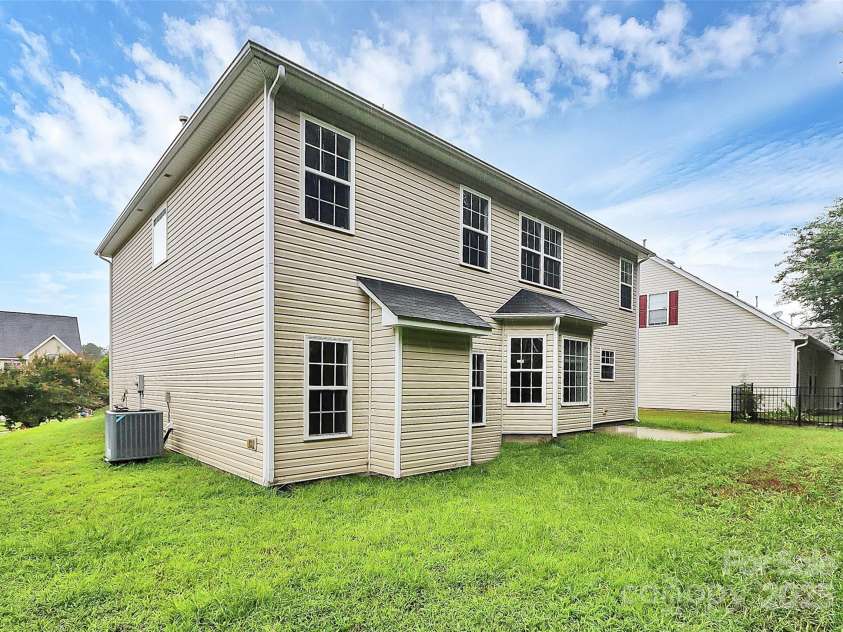 2035 Covered Bridge Court, Rock Hill, SC 29732.  MLS# CAR4278461, YatesRealty ID 31553. 