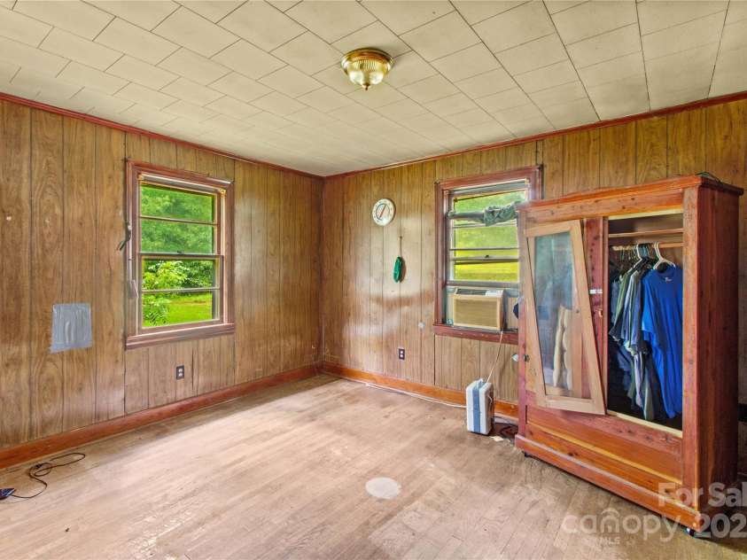 1425 King Road, Salisbury, NC 28146.  MLS# CAR4288414, YatesRealty ID 31554. 
