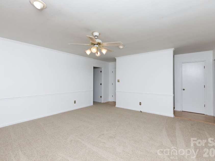 2250 Terrell Place, Rock Hill, SC 29732.  MLS# CAR4393727, YatesRealty ID 31556. 