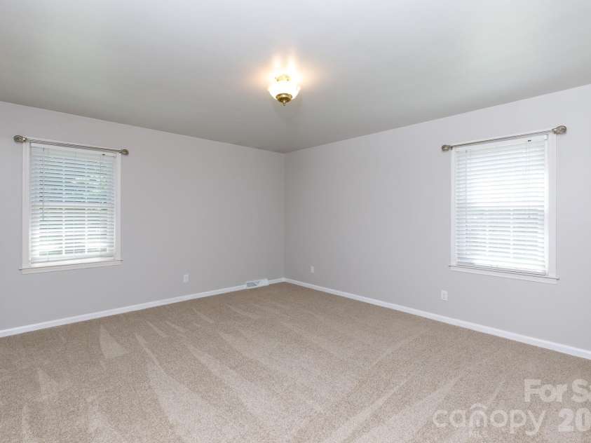 2250 Terrell Place, Rock Hill, SC 29732.  MLS# CAR4393727, YatesRealty ID 31556. 