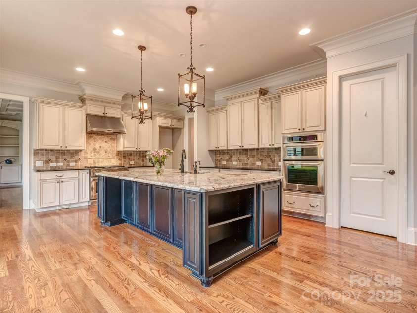 1377 Shinnecock Lane, Fort Mill, SC 29707.  MLS# CAR4273479, YatesRealty ID 31557. 