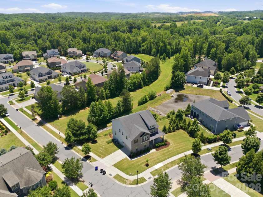 16306 Nicodemus Lane, Huntersville, NC 28078.  MLS# CAR4386004, YatesRealty ID 31557. 