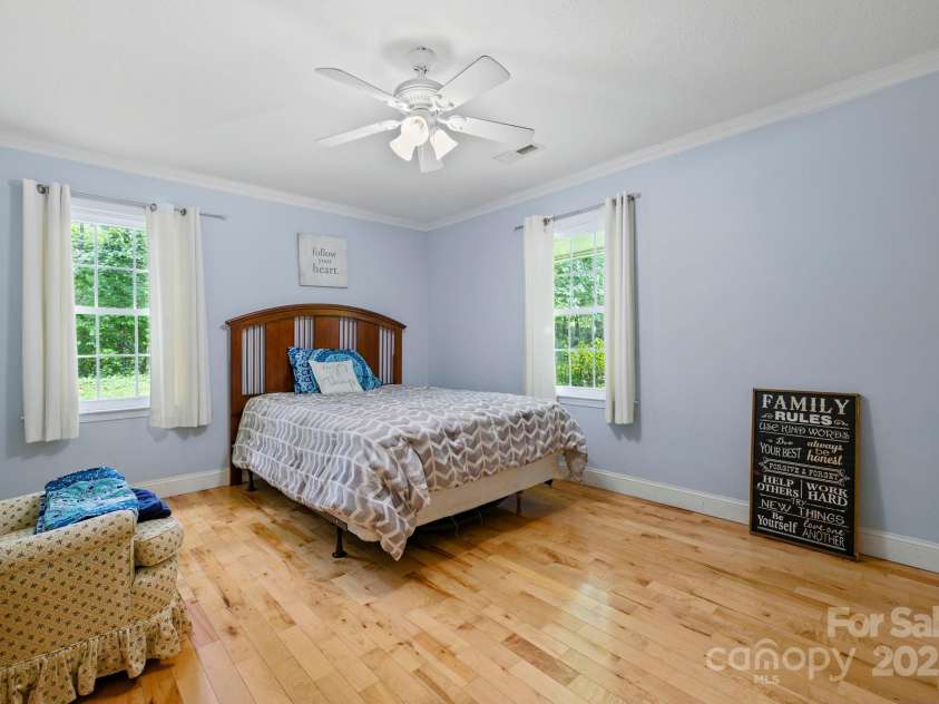 150 Deerwoode Lane, Brevard, NC 28712.  MLS# CAR4257546, YatesRealty ID 31558. Bedroom