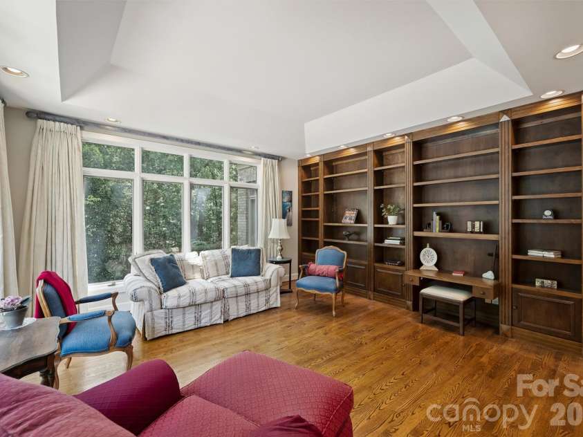 3301 Providence Plantation Lane, Charlotte, NC 28270.  MLS# CAR4379817, YatesRealty ID 31558. Library/office