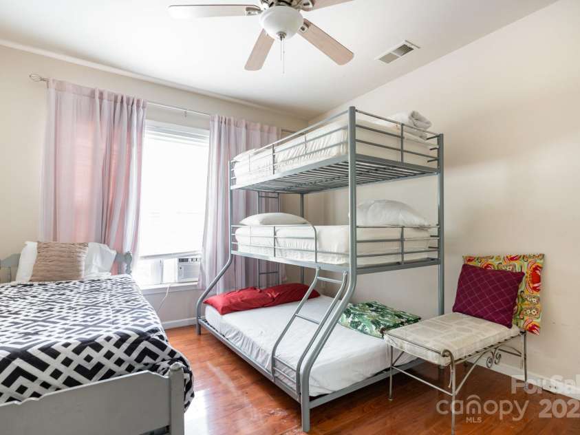 306 Nance Road, Charlotte, NC 28214.  MLS# CAR4240318, YatesRealty ID 31559. 