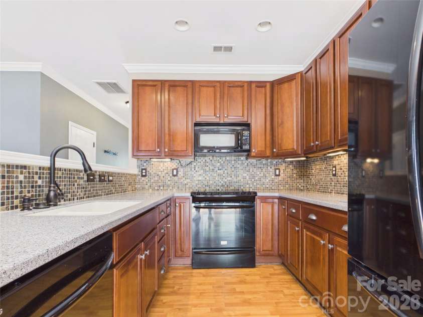 11753 Coddington Ridge Drive, Charlotte, NC 28214.  MLS# CAR4390769, YatesRealty ID 31560. 