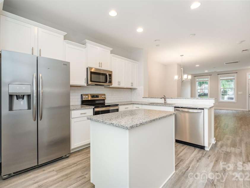 125 Capital Avenue, Mooresville, NC 28117.  MLS# CAR4280467, YatesRealty ID 31560. 