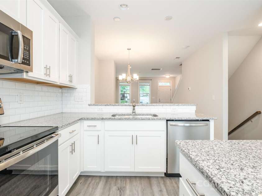 125 Capital Avenue, Mooresville, NC 28117.  MLS# CAR4280467, YatesRealty ID 31560. 