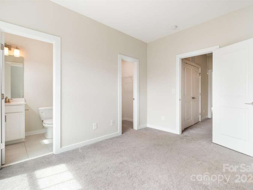 125 Capital Avenue, Mooresville, NC 28117.  MLS# CAR4280467, YatesRealty ID 31560. 