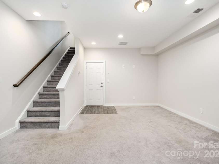 125 Capital Avenue, Mooresville, NC 28117.  MLS# CAR4280467, YatesRealty ID 31560. 