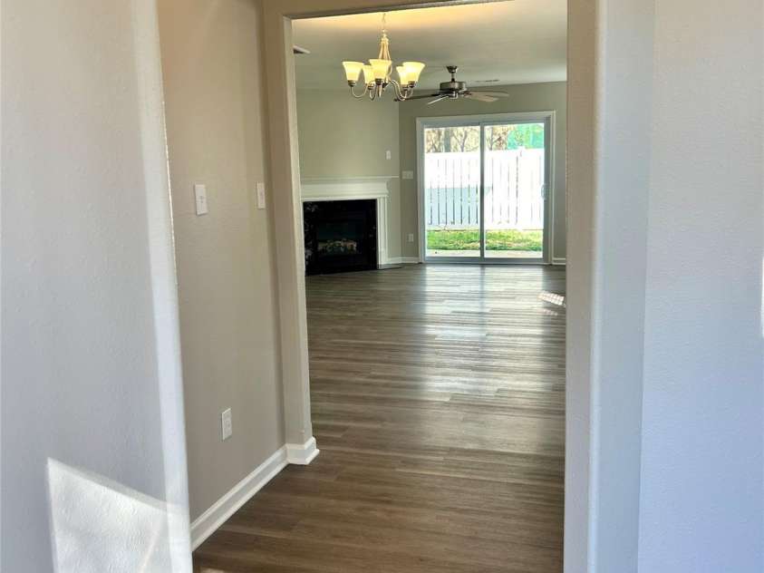 7702 Brisbane Court, Charlotte, NC 28215.  MLS# CAR4223141, YatesRealty ID 31561. 