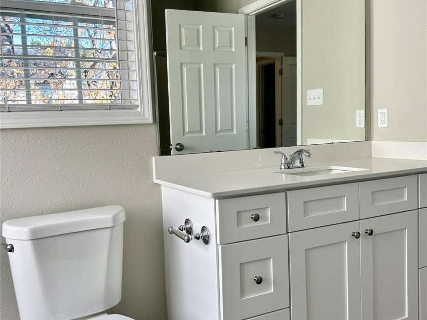 7702 Brisbane Court, Charlotte, NC 28215.  MLS# CAR4223141, YatesRealty ID 31561. 