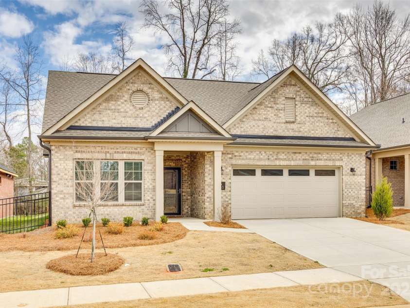333 Lifestyle Court, Cramerton, NC 28056.  MLS# CAR4228979, YatesRealty ID 31562. 