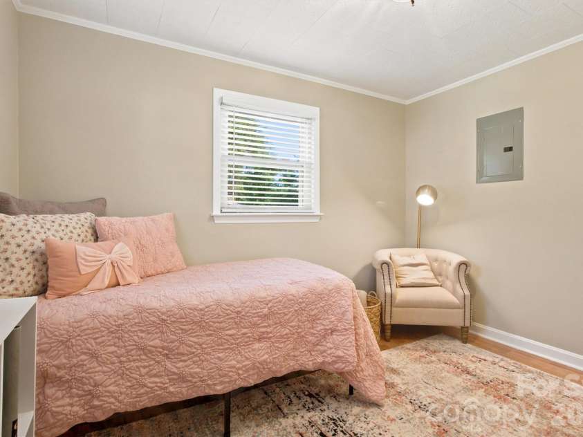 4608 Rainbow Drive, Kannapolis, NC 28081.  MLS# CAR4393962, YatesRealty ID 31562. Third bedroom