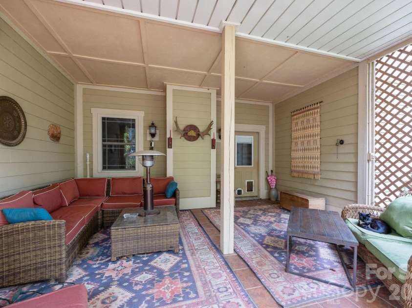 40 Mountain Shadows Drive, Leicester, NC 28748.  MLS# CAR4392638, YatesRealty ID 31563. 