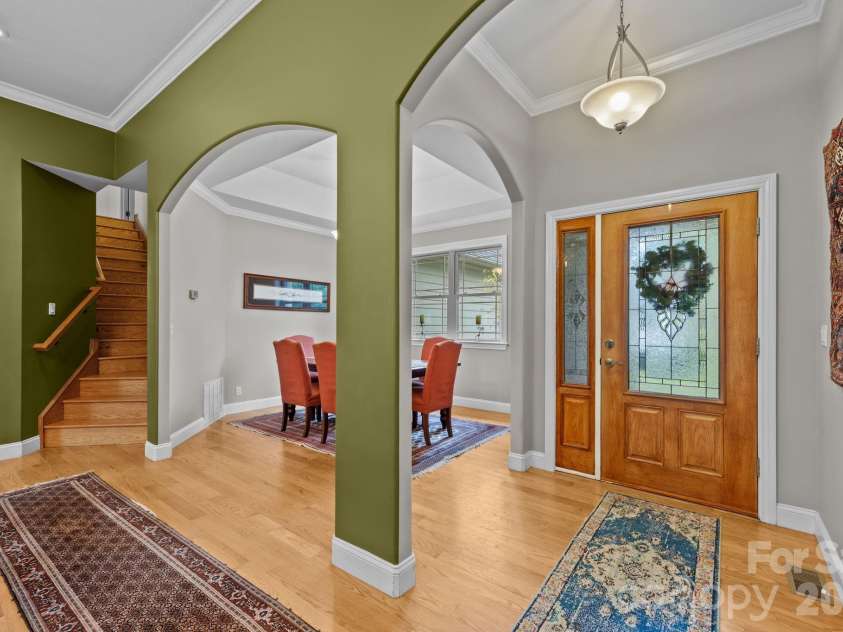 40 Mountain Shadows Drive, Leicester, NC 28748.  MLS# CAR4392638, YatesRealty ID 31563. 