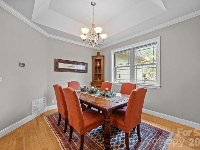40 Mountain Shadows Drive, Leicester, NC 28748.  MLS# CAR4392638, YatesRealty ID 31563. 