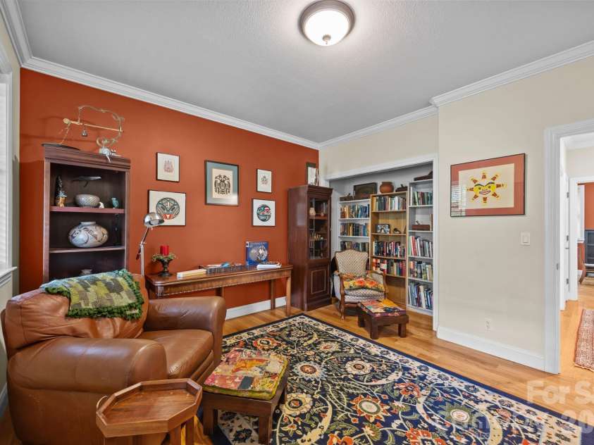 40 Mountain Shadows Drive, Leicester, NC 28748.  MLS# CAR4392638, YatesRealty ID 31563. 