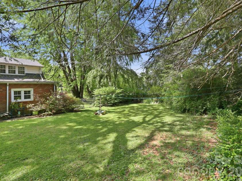 215 Old US 70 Highway, Black Mountain, NC 28711.  MLS# CAR4369511, YatesRealty ID 31565. Backyard