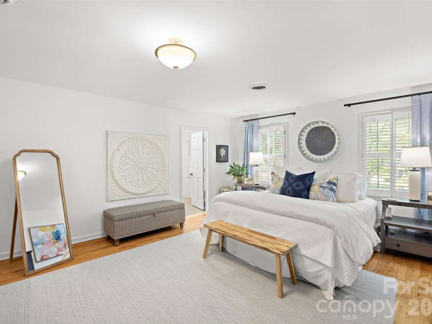 2726 Wamath Drive, Charlotte, NC 28210.  MLS# CAR4392093, YatesRealty ID 31567. 